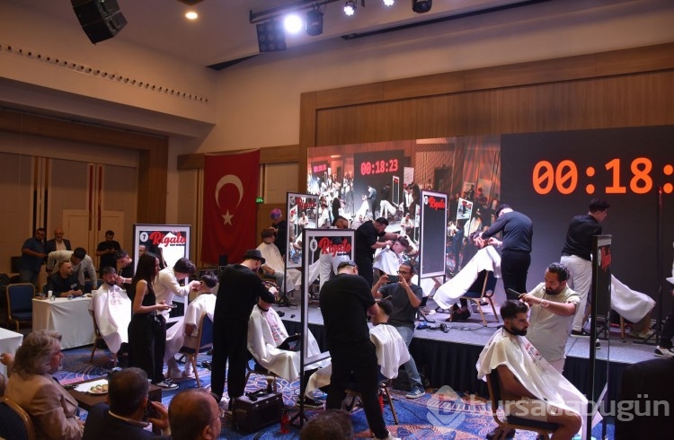 Makaslar Antalya'da yarıştı: Berber ve kuaförler, yeteneklerini sergiledi
