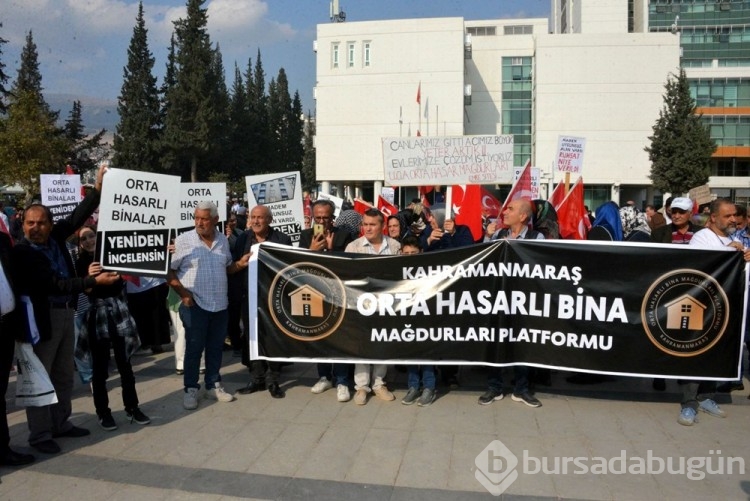 500 depremzededen orta hasarlı binalar için düdüklü eylem
