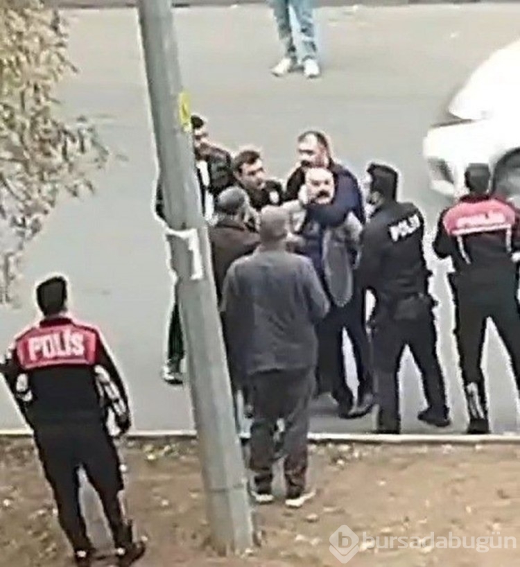 Av tüfeğiyle sokağa çıkıp tehditler savurdu
