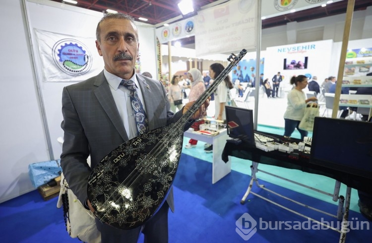 Oltu taşından TOGG sergilendi: YÖREX fuarında ilginç sergi
