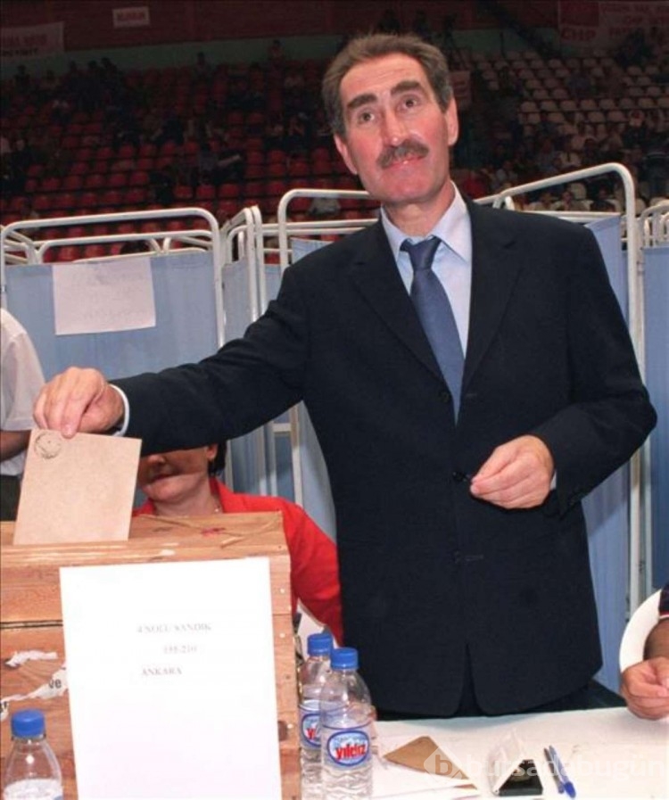 CHP 57'nci kurultaya giderken, geçmişten günümüze CHP kurultayları
