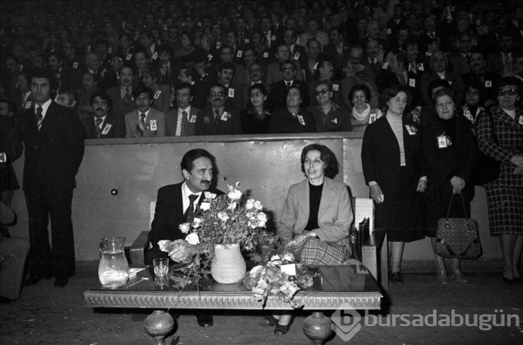 CHP 57'nci kurultaya giderken, geçmişten günümüze CHP kurultayları
