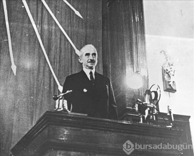 CHP 57'nci kurultaya giderken, geçmişten günümüze CHP kurultayları
