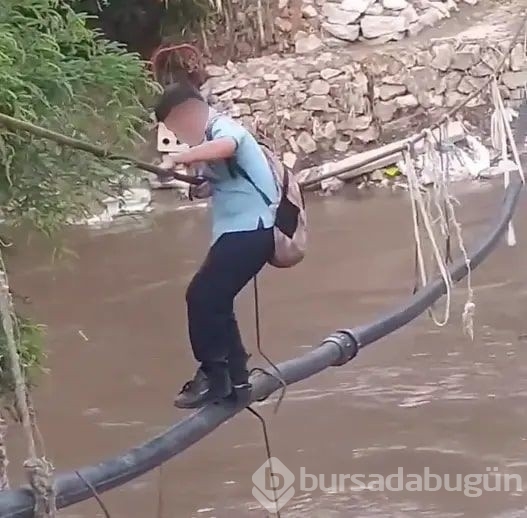 Dünyanın en tehlikeli okul yolu