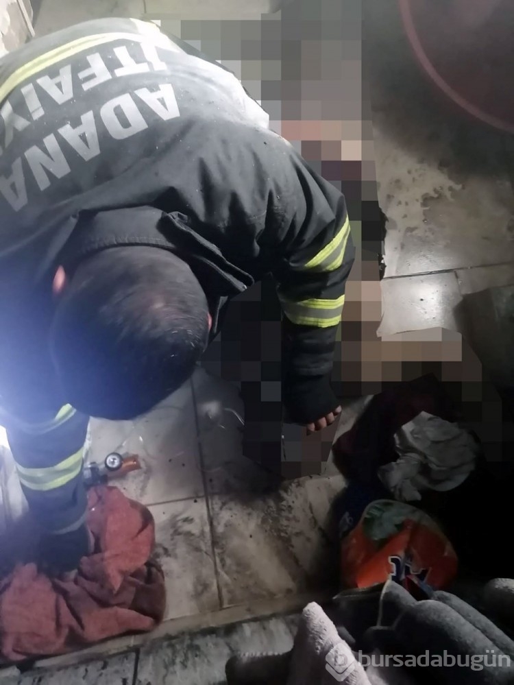 Eski eşini eve kilitleyip daireyi ateşe verdi