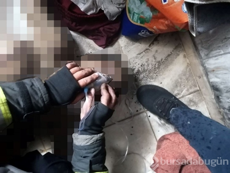 Eski eşini eve kilitleyip daireyi ateşe verdi