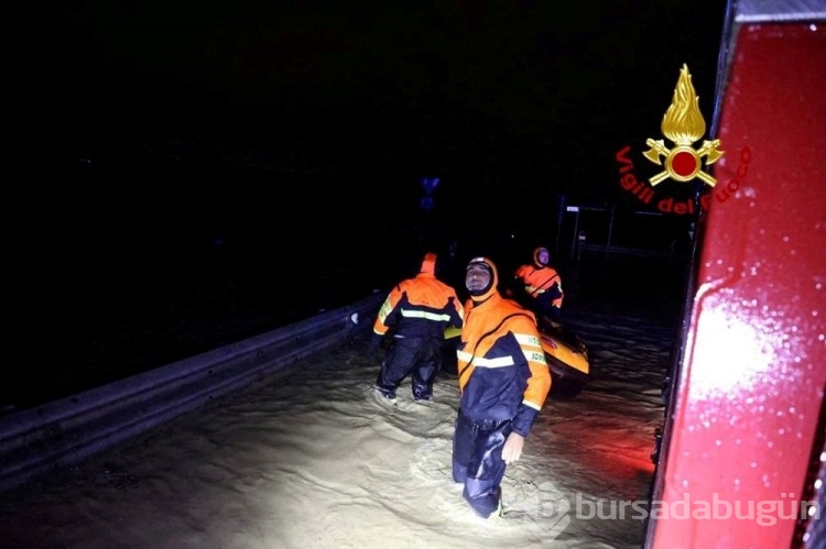 İtalya'da sel ve şiddetli rüzgar: 5 ölü
