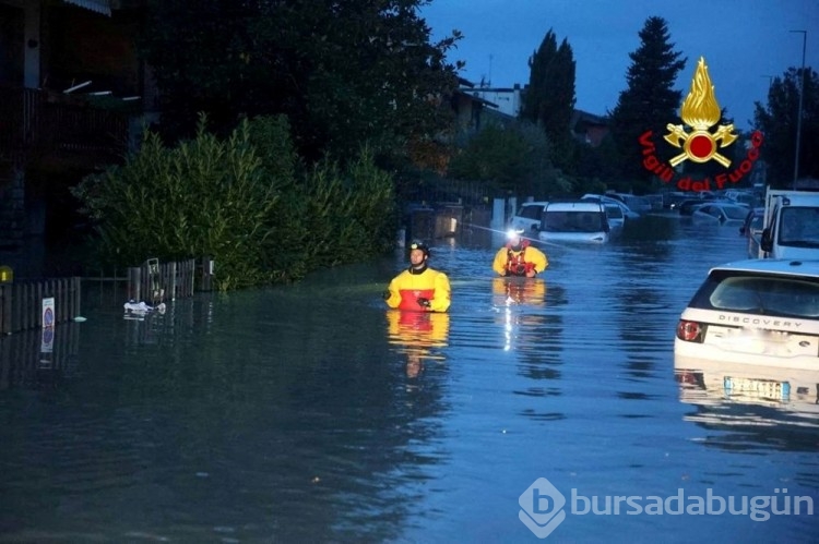 İtalya'da sel ve şiddetli rüzgar: 5 ölü
