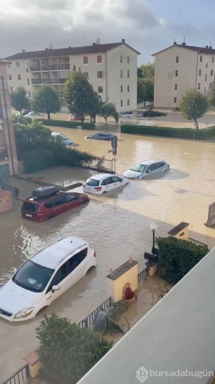 İtalya'da sel ve şiddetli rüzgar: 5 ölü
