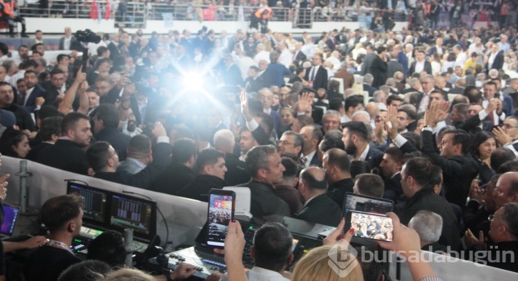 CHP'de kongre zamanı! Cumhuriyet Halk Partisi yeni genel başkanını seçiyor 