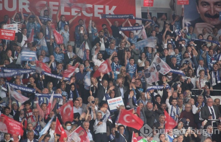 CHP'de kongre zamanı! Cumhuriyet Halk Partisi yeni genel başkanını seçiyor 