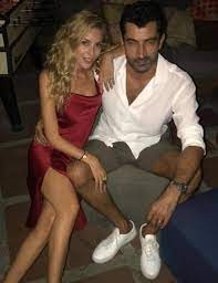 Kenan İmirzalıoğlu aşkını ilan etti: Rabbim aklımı aldı yerine onu koydu
