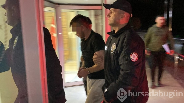 Bursa'da araç hırsızlığı olayında kovalamacanın ardından 4 kişi yakalandı!