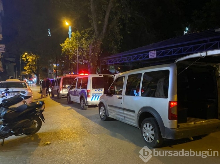 Bursa'da araç hırsızlığı olayında kovalamacanın ardından 4 kişi yakalandı!
