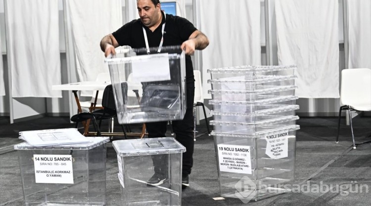 CHP Kurultayı'nda PM ve YDK seçimleri için oy verme işlemi sona erdi