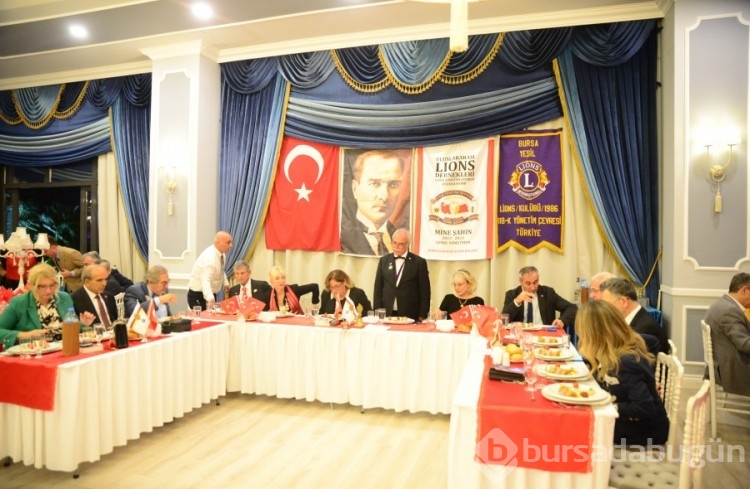 Bursa Yeşil Lions Atatürk'ü minnetle andı