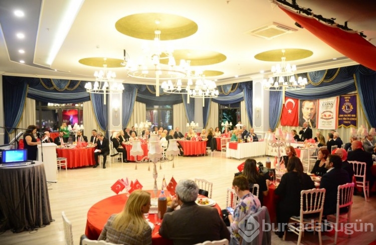 Bursa Yeşil Lions Atatürk'ü minnetle andı