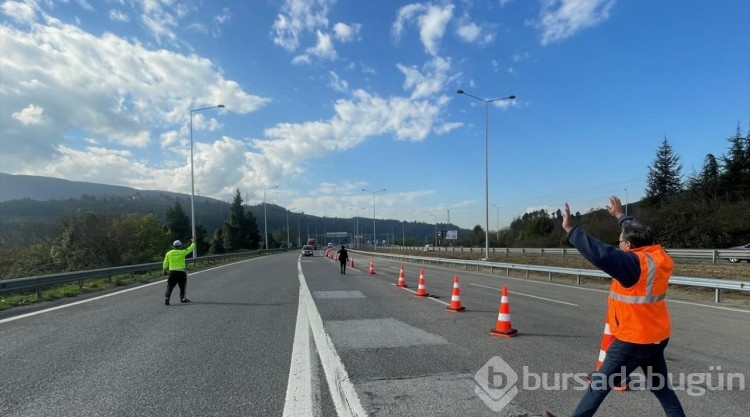 Yenilenen Bolu Dağı Tüneli trafiğe açıldı