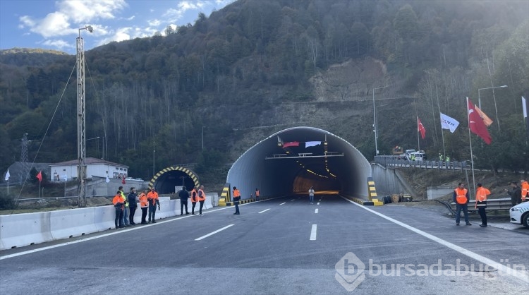 Yenilenen Bolu Dağı Tüneli trafiğe açıldı