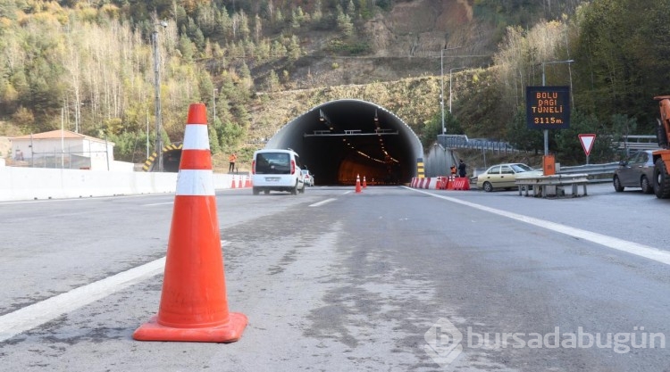 Yenilenen Bolu Dağı Tüneli trafiğe açıldı