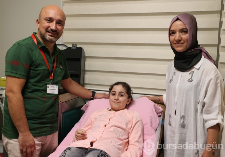 Yüz felci geçirdi çareyi akupunkturda buldu
