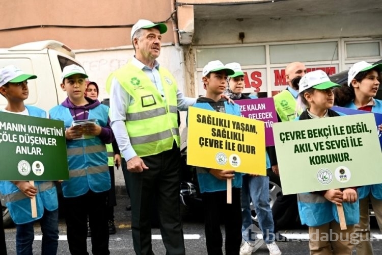 İstanbul'da çevre farkındalık yürüyüşü düzenlendi