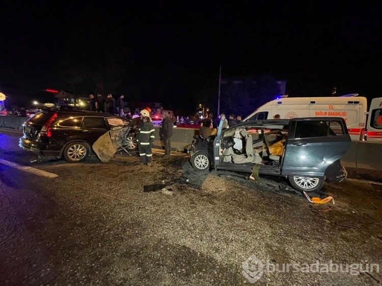 Kocaeli'de ters yön faciası: 2 ölü, 10 yaralı