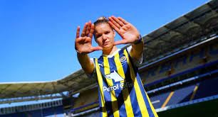 Fenerbahçe'de 1 transfer, 2 ayrılık