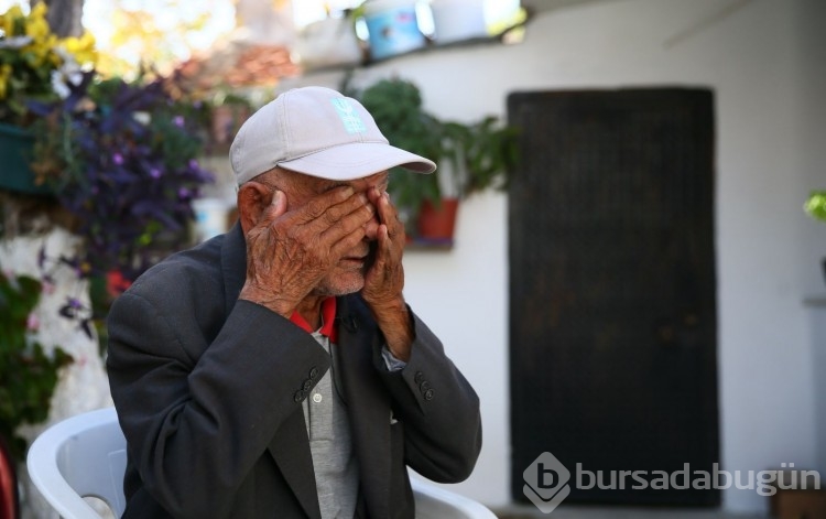 İki kez gördüğü Gazi Mustafa Kemal Atatürk'ü, gözyaşlarıyla anlattı