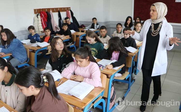 Tuba Dumlu Güler dünyanın en iyi 50 öğretmeni arasına girdi 