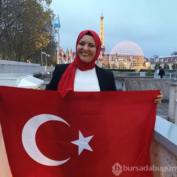 Tuba Dumlu Güler dünyanın en iyi 50 öğretmeni arasına girdi 