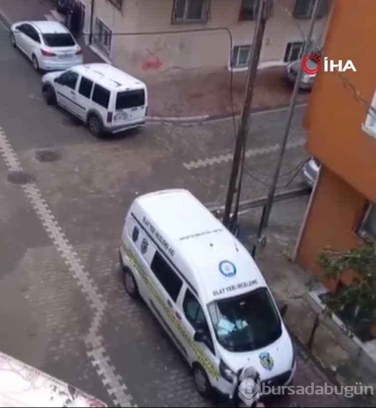 Yeni doğan bebeğini poşete koyup sokağa attı
