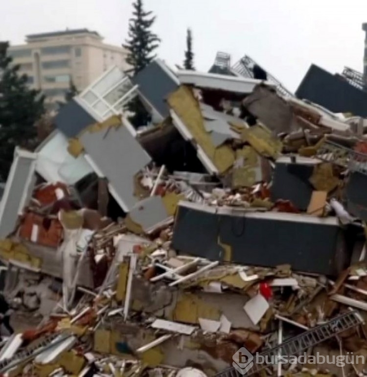 35 kişiye mezar olan Ezgi Apartmanı için soruşturma tamamlandı 