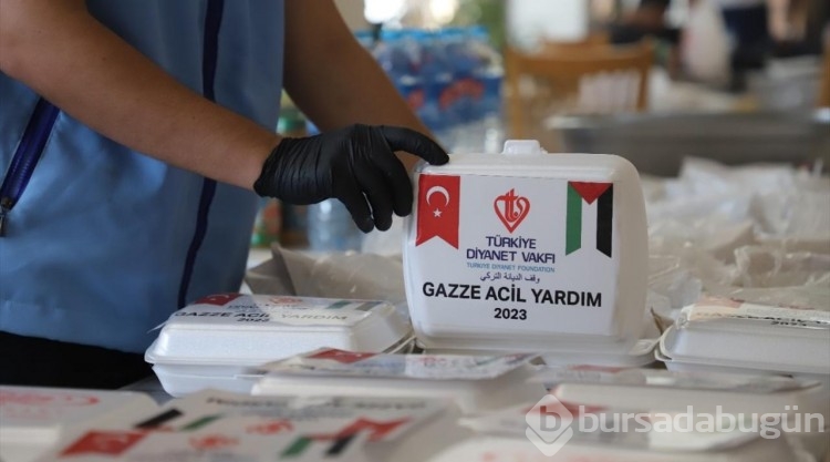 TDV, Gazze'deki partner kuruluş aracılığıyla günde 1500 kişiye sıcak yemek sağlıyor
