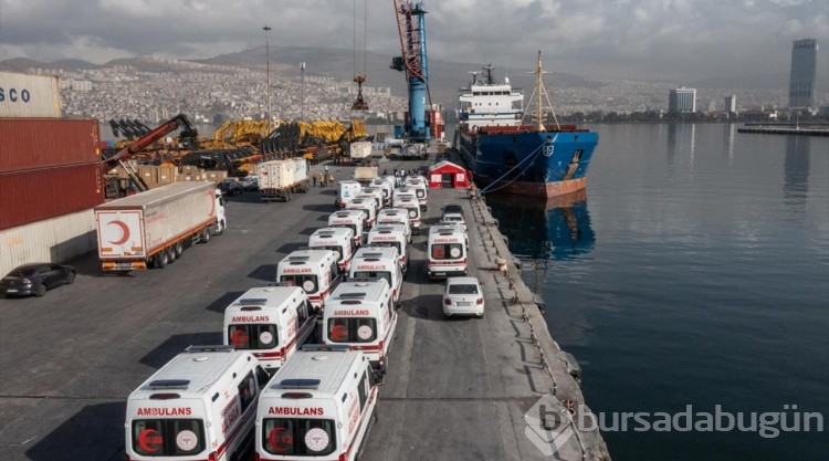 Gazze'ye yardım malzemesi taşıyacak gemi yola çıkıyor
