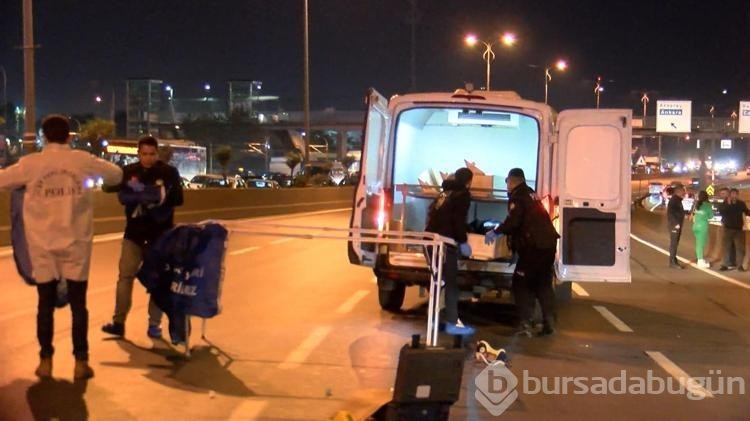 Bayrampaşa'da O-3 Karayolu'nda karşıdan karşıya geçmeye çalışan yayaya otomobil çarptı