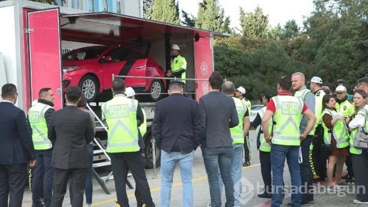 Mobil Trafik Eğitim TIR'ı Avrupa polis teşkilatlarına tanıtıldı
