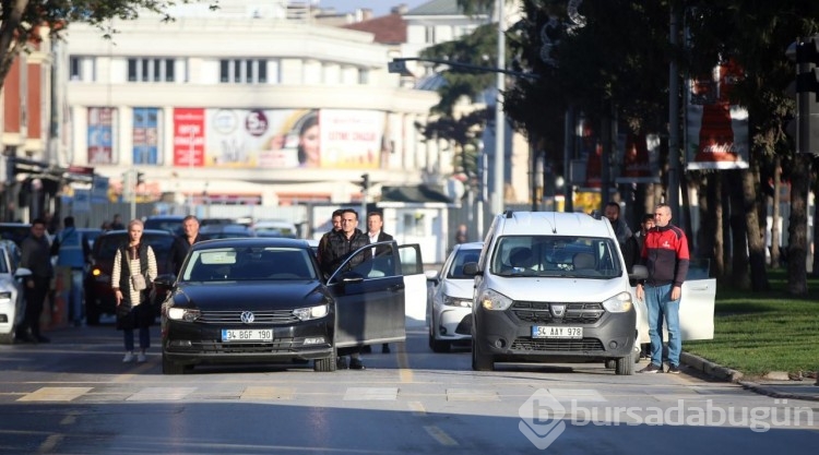 Saat 9'u 5 geçe hayat 1 dakika durdu
