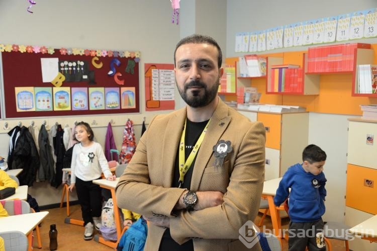 Diyarbakır'da minik öğrencilere yapay zeka ile Atatürk sürprizi
