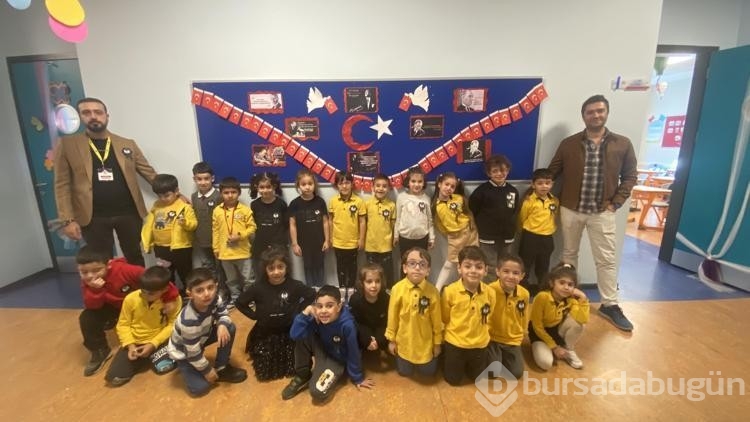 Diyarbakır'da minik öğrencilere yapay zeka ile Atatürk sürprizi
