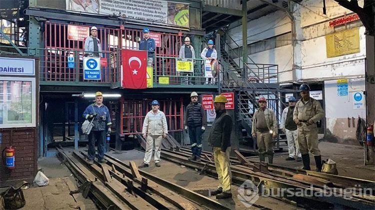 Zonguldak'ta madencilerden Ata'ya saygı
