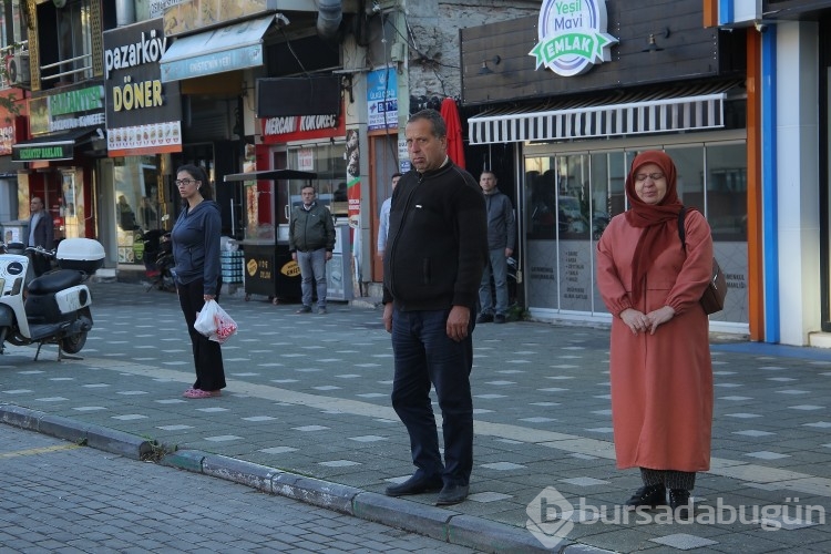 Orhangazi'de Saat 09.05 'te Hayat Durdu