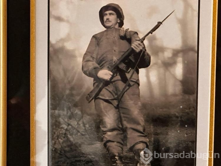 Kore gazisi; Atatürk'ü el sallayarak Meclis'e uğurlardık