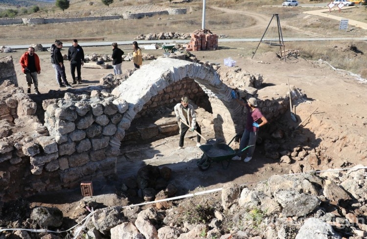 Karabük'te tam 1600 yıllık buluntu!
