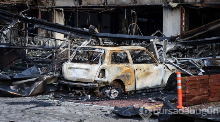Bursa'da 10 katlı binada çıkan yangın tamamen söndürüldü
