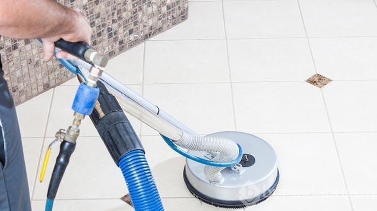 Zeminlerde lekeden ve mikroptan eser bırakmayan karışım
