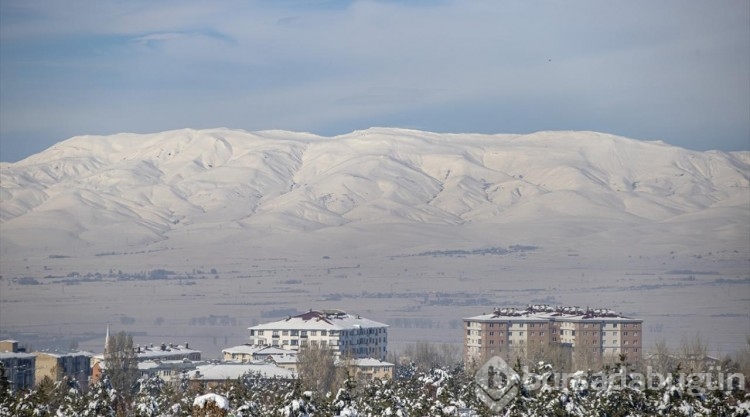 Doğu Anadolu'da kar yağışı durdu, soğuk hava etkisini koruyor
