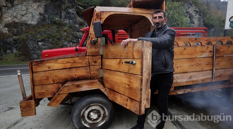 Trabzonlu inşaat ustası hurda malzemelerle ahşap kamyonet yaptı
