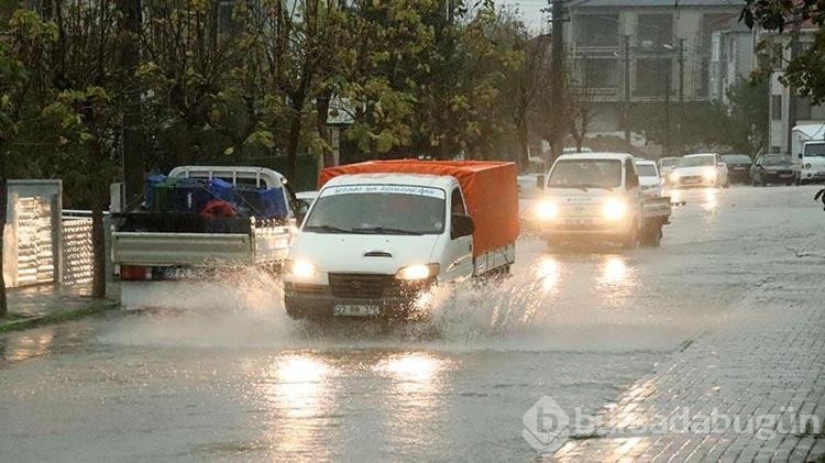 Keşan'da sağanak etkili oldu
