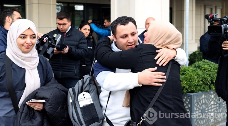 Gazze'den tahliye edilen 100 Türk ve KKTC vatandaşı İstanbul'da
